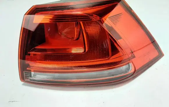Volkswagen Golf VII Rear/tail lights 5G0945096M