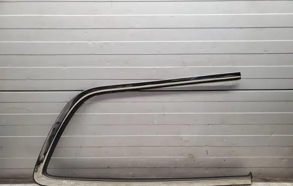 Chrysler Pacifica Rear side glass trim 68227297AC 68227297AD