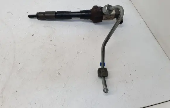 Mazda 6 Fuel injector 001101N11986 13H50