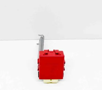 Toyota Auris E180 Door central lock control unit/module 0515004270 8597012030