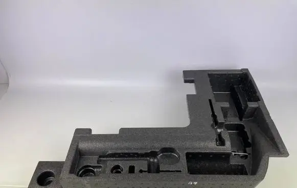 Volkswagen PASSAT B9 Tool box 3J0864472