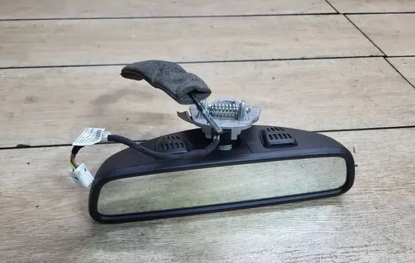 Mercedes-Benz E C207 W207 Rear view mirror (interior) A2078103417