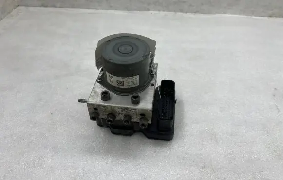 Peugeot 5008 II ABS Pump 9825549780 2265106481