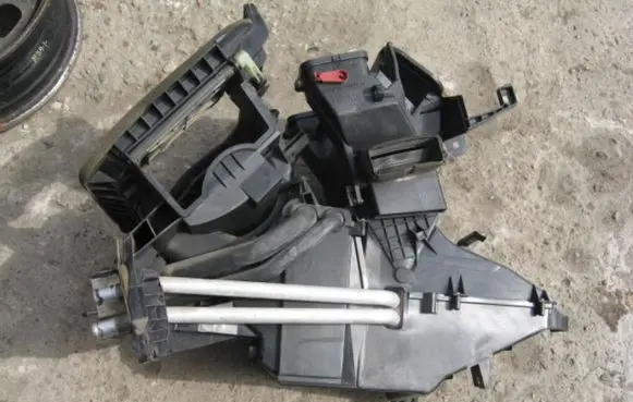 Mercedes-Benz A W168 Interior heater climate box assembly housing 