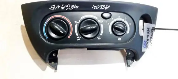 Renault Megane I Climate control unit 655738n