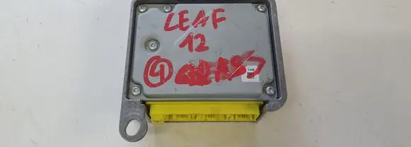 Nissan Leaf I (ZE0) Airbag control unit/module