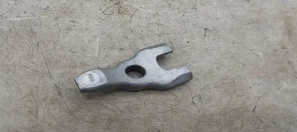 BMW 5 E60 E61 Fuel Injector clamp holder NOCODE