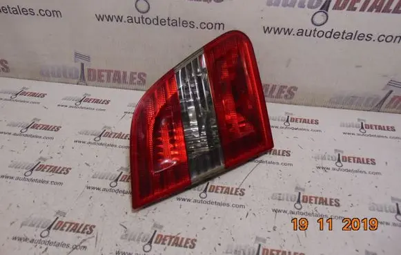 Mercedes-Benz B W245 Tailgate rear/tail lights A1698201564
