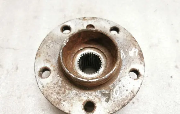 BMW 5 F10 F11 Rear wheel bearing hub 754308