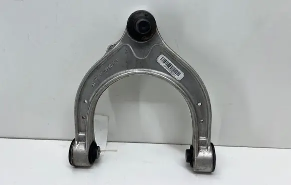 BMW 8 G15 Front upper control arm/wishbone 6885802