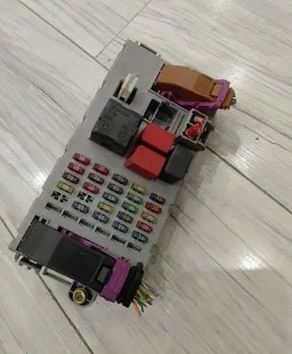 Fuse box set