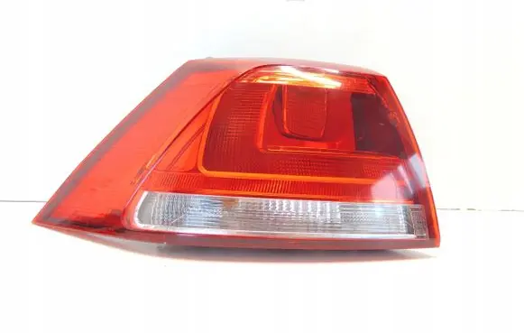 Volkswagen Golf VII Rear/tail lights 5G0945095