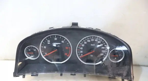 Opel Vectra C Clock 