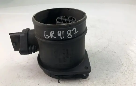 Cadillac SRX Mass air flow meter 12566846