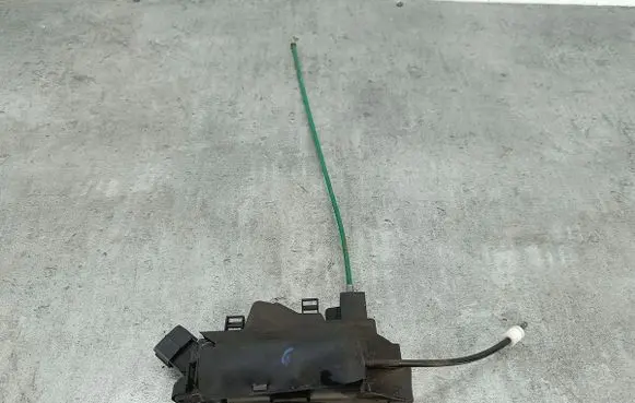 Lancia Musa Front door lock 51708421