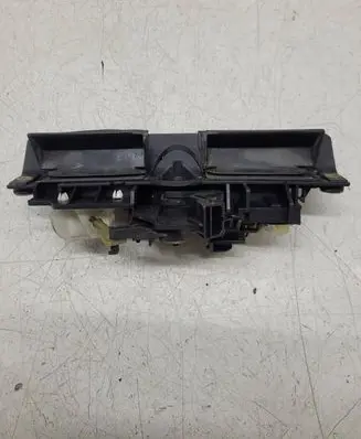 Audi A3 S3 8L Tailgate/trunk/boot exterior handle 8D9827565H