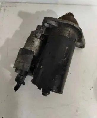 Volkswagen Touran I Starter motor