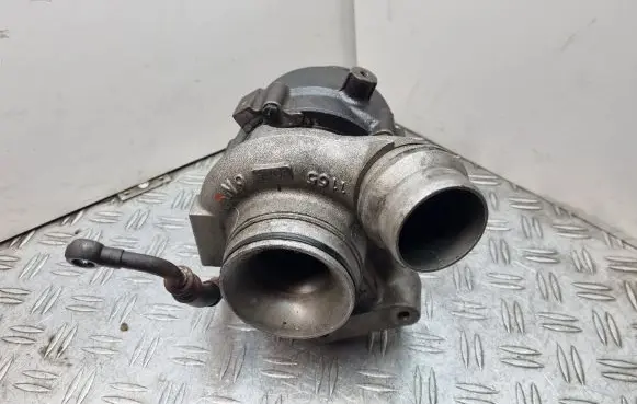 BMW X1 E84 Turbo 4913511330 10NL 6T04