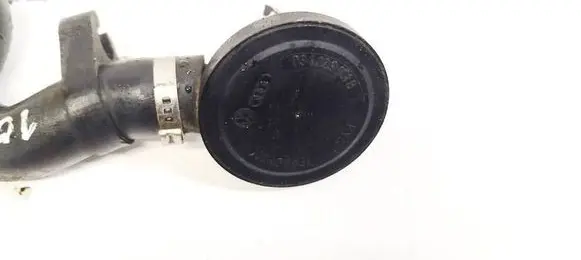 Volkswagen Golf IV Valve vacuum 034129101B