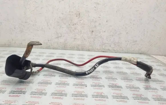 Volkswagen PASSAT B6 Positive cable (battery) 1K0971228L