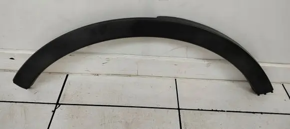 Ford Kuga I Fender trim (molding)