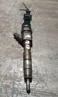 Volvo S40, V40 Fuel injector 7700111014