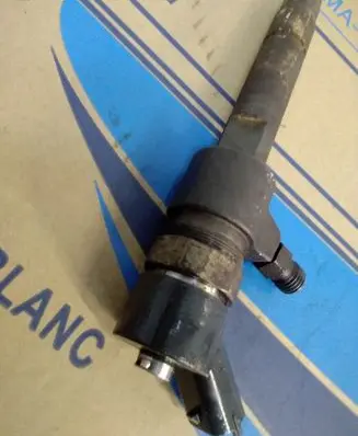 Opel Zafira B Fuel injector 0445110165 78R7CXB78