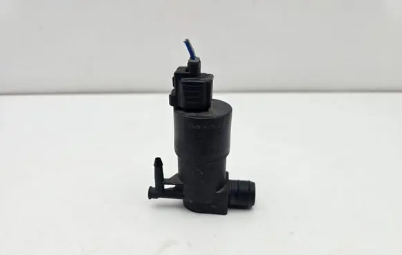 Toyota Yaris Windscreen/windshield washer pump 853300F021