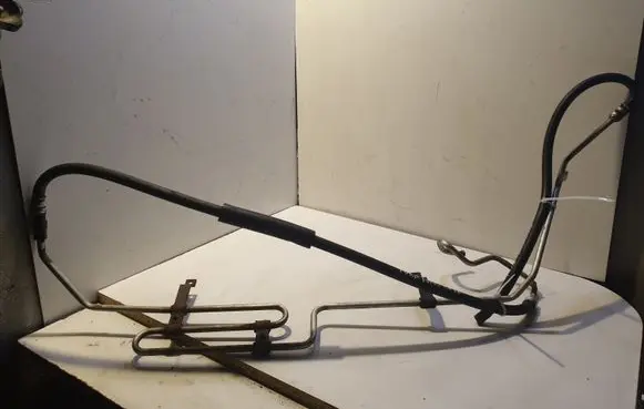 Ford Focus Power steering hose/pipe/line 98AG3D746AF