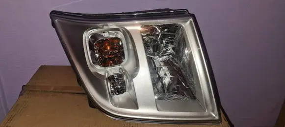 Ford Transit Headlight/headlamp 6C1113W030DF