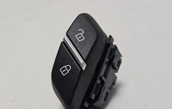 BMW X3 F25 Central locking switch button 9352036 AL01 20315810