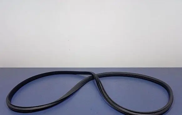 Renault Captur Front door rubber seal 