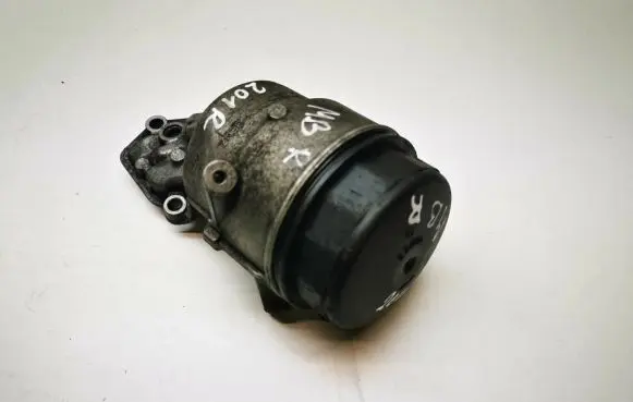 Mercedes-Benz R W251 Oil filter mounting bracket