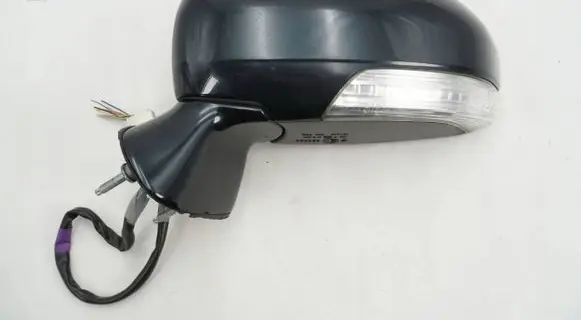 Toyota Avensis T270 Front door electric wing mirror 026399