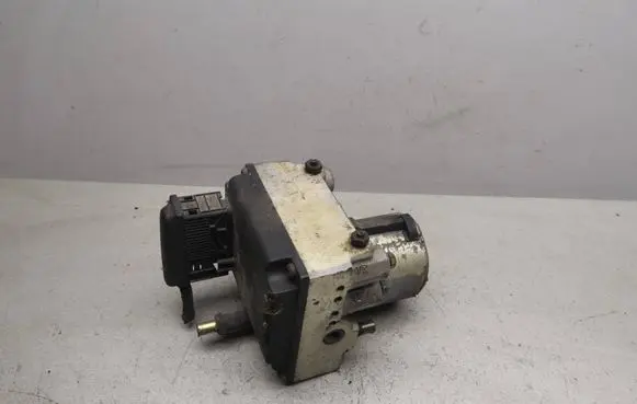 Mercedes-Benz C W202 ABS Pump 0024319312 0265213007