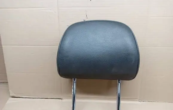 Audi A5 8T 8F Front seat headrest 