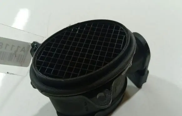 Citroen Berlingo Mass air flow meter 