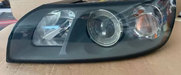 Volvo V50 Headlight/headlamp 0301192203 30678912