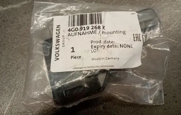 Audi A6 C7 Rear parking sensor holder (PDC) 4G0919268K