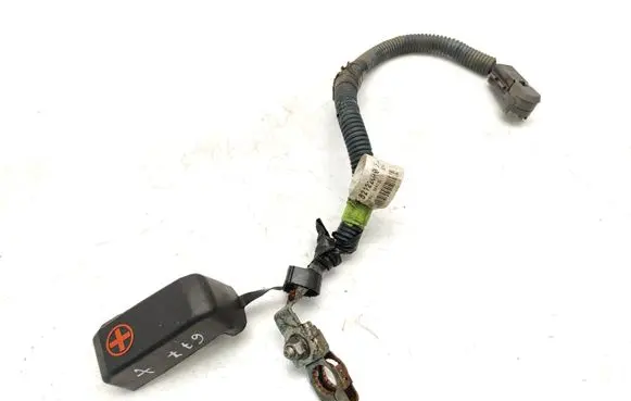 Toyota RAV 4 (XA30) Positive cable (battery) 8282112490 821220R0 7134334550