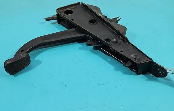 Mercedes-Benz W123 Pedal assembly IMPRK1471757