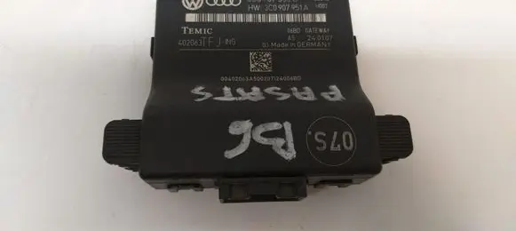Volkswagen PASSAT B6 Gateway control module 3C0907530C 3C0907951A