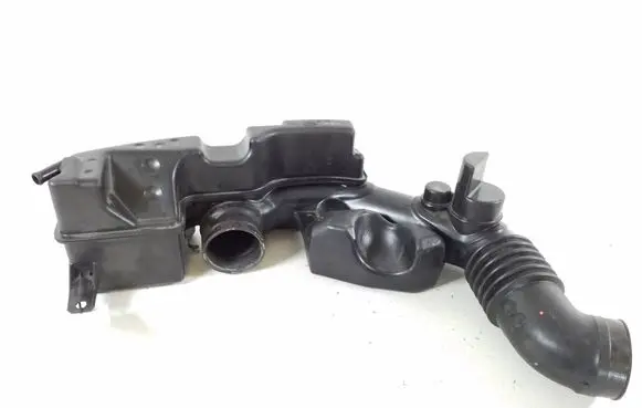 Subaru Outback Air intake duct part