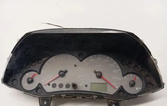 Ford Focus Speedometer (instrument cluster) 10841BC