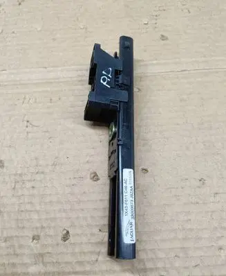 Jaguar X-Type Seat belt height adjuster 1X43F611C46AC 020205A 33009673