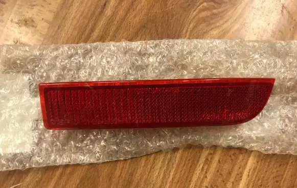 Toyota RAV 4 (XA30) Rear tail light reflector ZTY1691R