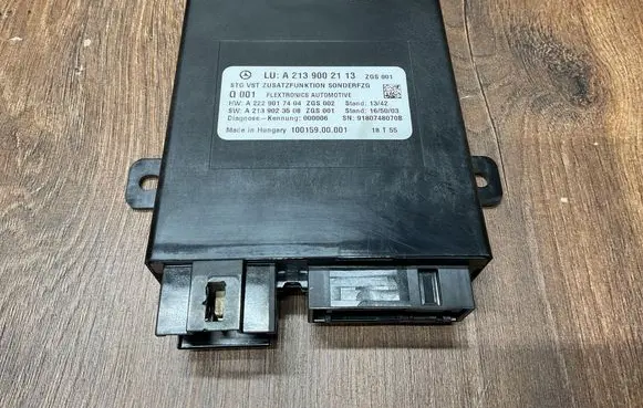 Mercedes-Benz E W213 Other control units/modules A2139002113