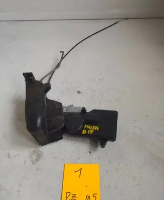 Mazda 6 Front door lock 29384782