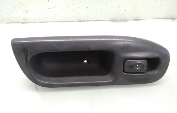 Renault Scenic I Front door interior handle trim 