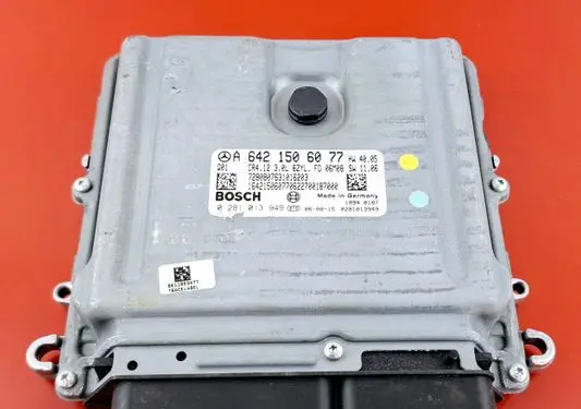 Mercedes-Benz GL X164 Engine control unit/module A6421506077